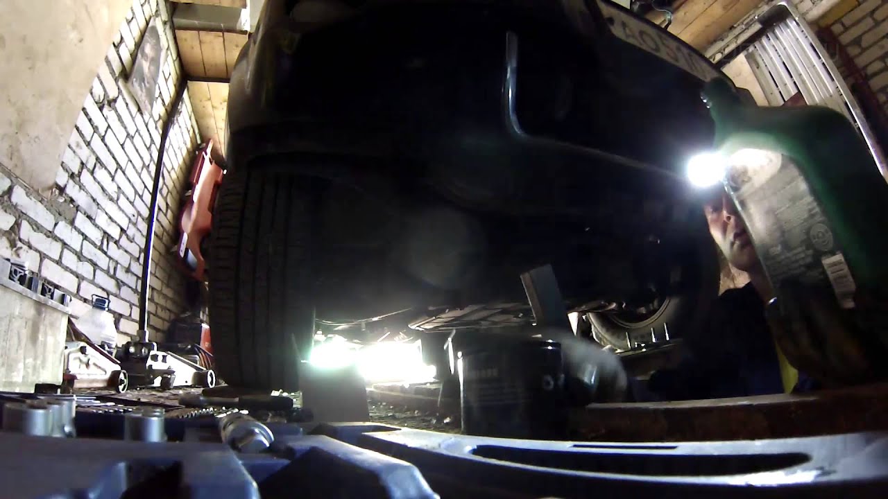 Замена масла в двигателе за 5 минут Jeep Grand Cherokee 5.7