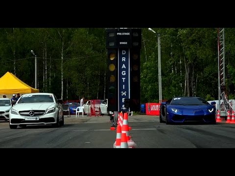 Mercedes-Benz CLS63 AMG vs Lamborghini Aventador