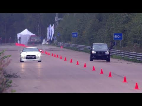 Nissan GT-R Stage 2 vs Jeep Grand Cherokee SRT-8 Supercharged