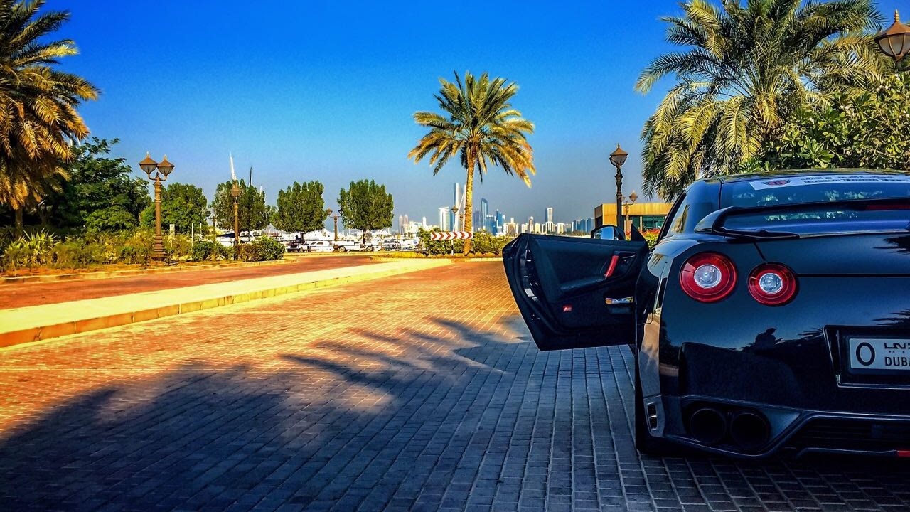 DT Test Drive — 700 HP Nissan GT-R in Dubai