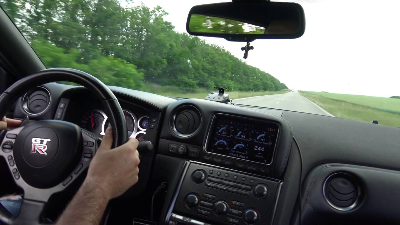 0-275 km/h Nissan GTR on russian bad road