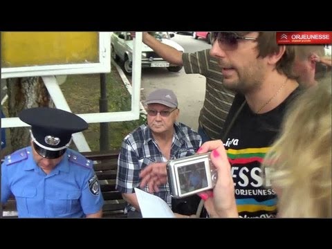Подполковник - БЕМБИ на митинге в Донецке