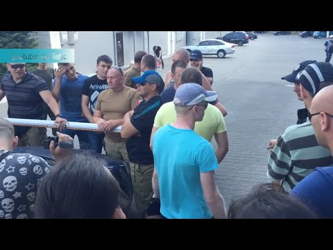 Бандиты Одессы перекрыли улицу города