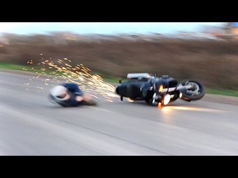 Жесткое падение на мотоцикле - неудачное вилли