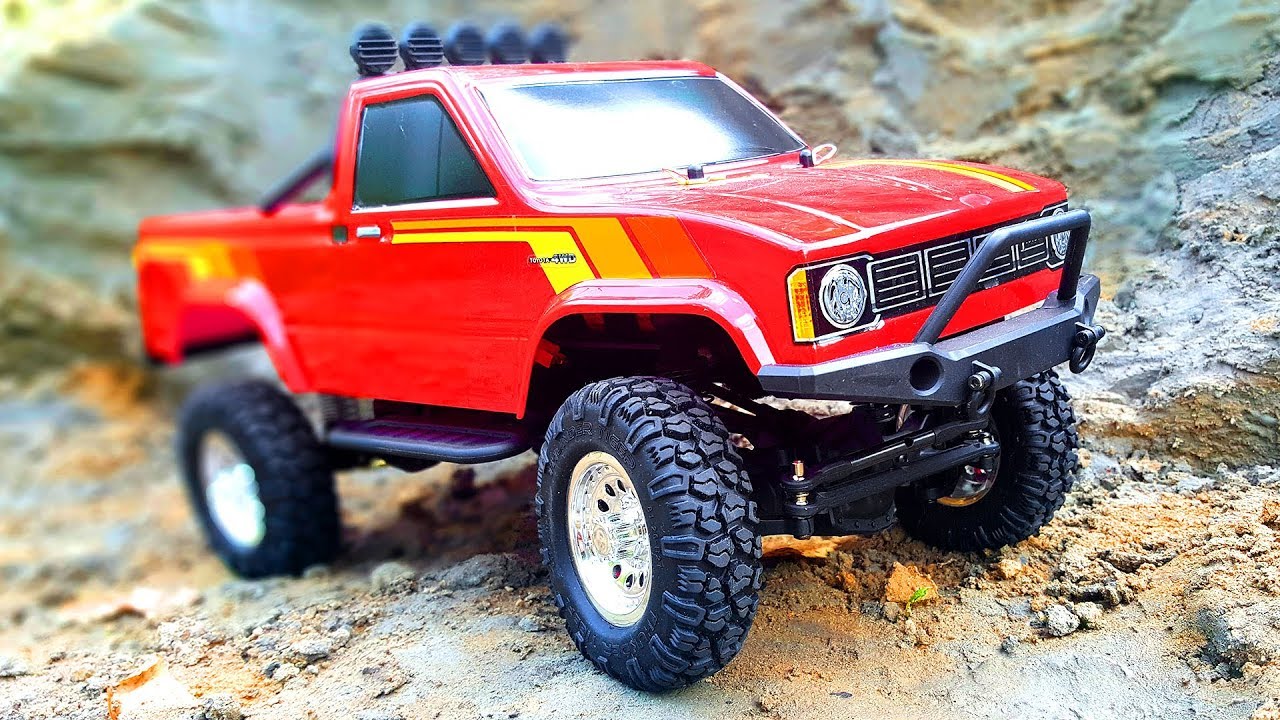 RC Truck TOYOTA HILUX 112 4x4 Thunder Tiger Review — RC Extreme Pictures