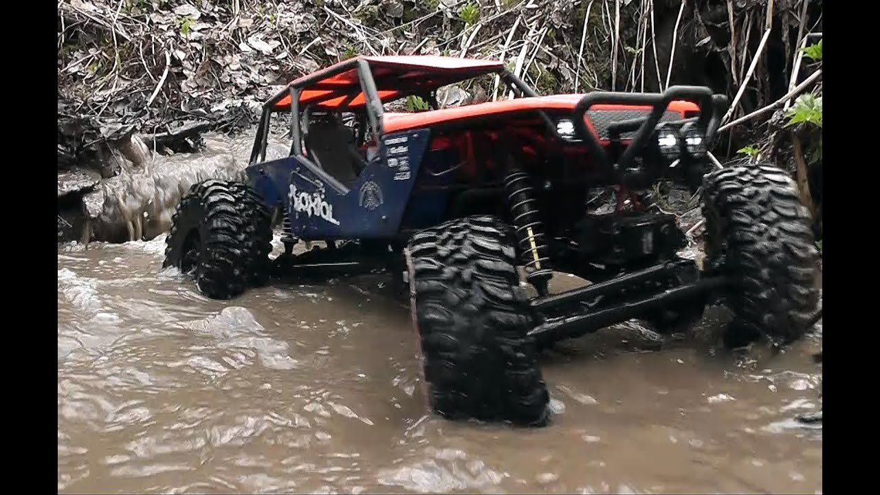 RC OFF-Road - Axial Wrait - MUD Action