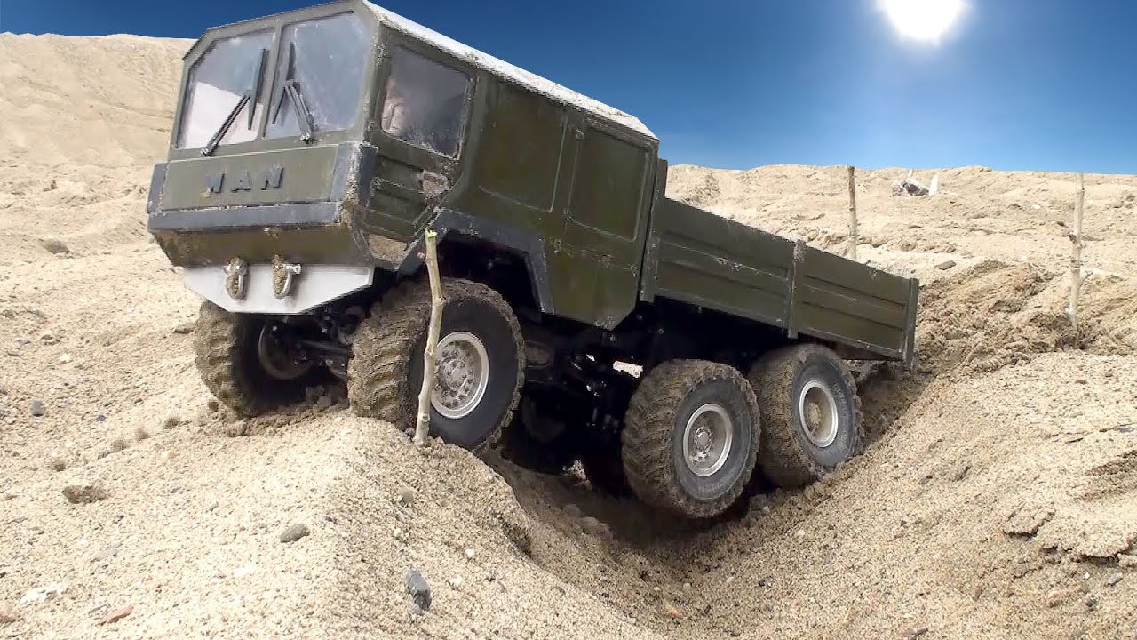 RC Trial & Trophi - Man Kat1 & Hummer in Sands