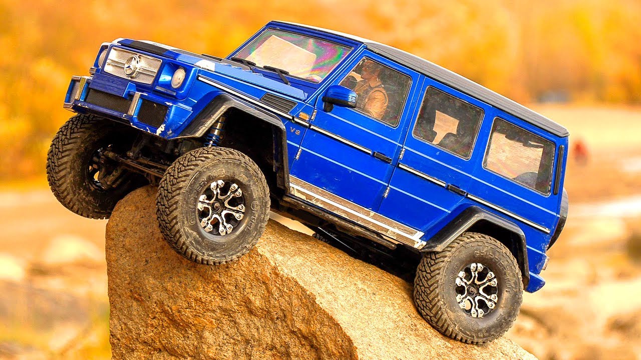 RC Car Mercedes Benz G500 4x4² MST CFX W — OFF Road Trail Forest and Stones — Wilimovich