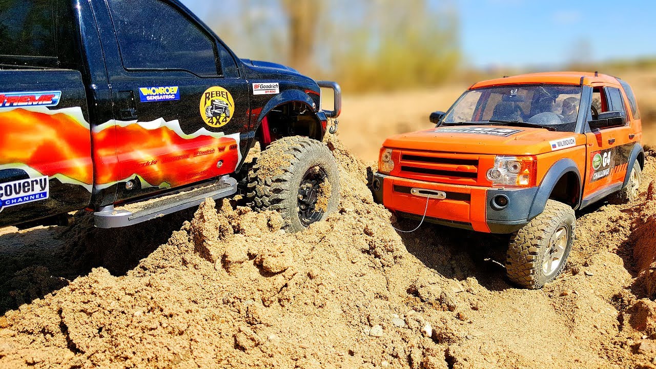 RC Trucks Arnie and Blondies Sand Adventure Ford F 350 and Land Rover Discovery 3 — Part 2
