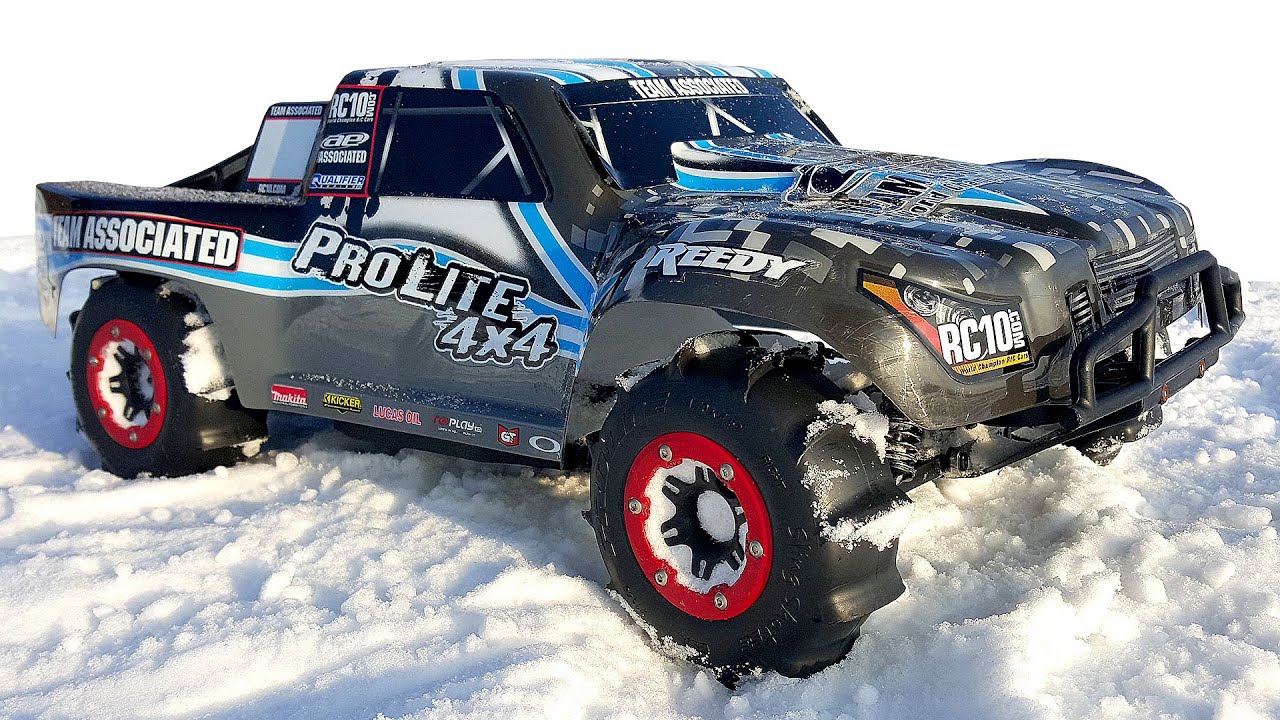 RC Cars BASHING In Snow - Short Course Truck - Team Associated ProSC 4x4