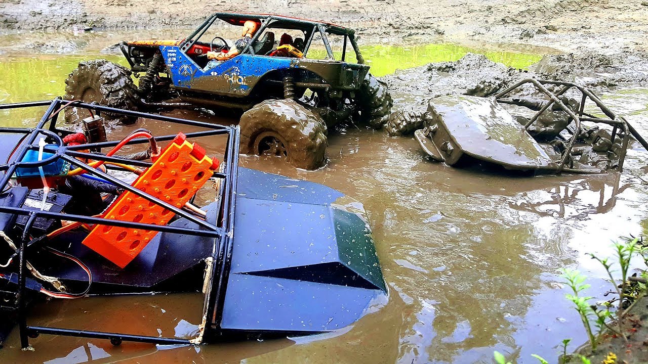 Rescue Stuck In The MUD 4x4 – RC Cars Axial Wraith, Subzero, Toyota Tundra — RC Extreme Pictures