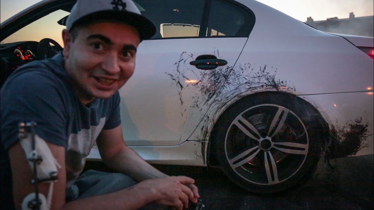 BMW M5 : Взорвалось колесо...пленке конец...бампер расплавился... =(